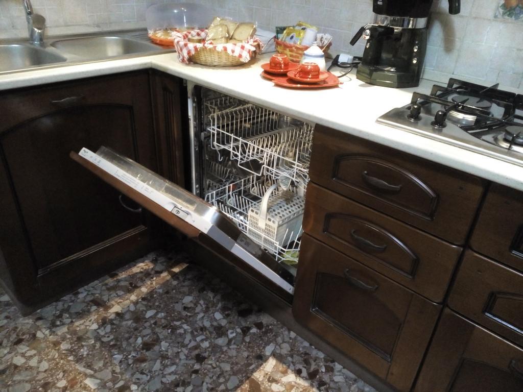 B&B A Casa Di Nonna Fondi Zewnętrze zdjęcie
